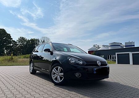 VW Golf Volkswagen 1.4 TSI 90 kW MATCH MATCH