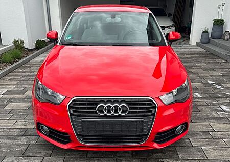 Audi A1 1.6 TDI 66kW S tronic Ambition Ambition