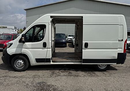 Peugeot Boxer 330 L2H2 2.2 S&S 165ps Luftfederung Navi