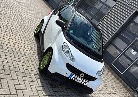 Smart ForTwo Passion (2013) - TÜV 08/27 | Automa