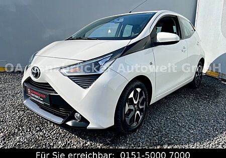 Toyota Aygo (X) -play club*5T*Automatik*Kamera*Bluetooth*