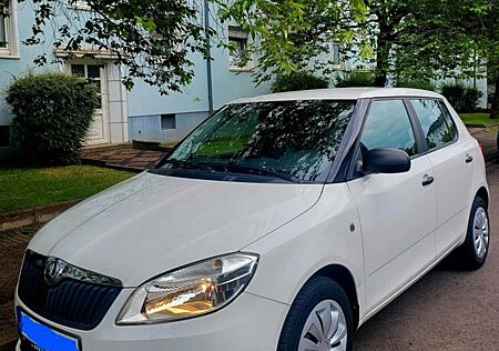 Skoda Fabia 1.2 klima Tüv 10/26