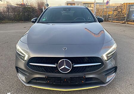 Mercedes-Benz A 180 d DCT,Edition1,AMG Line,LED,PDC,Ambiente