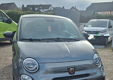 Abarth 595 1.4 T-Jet 16V Essesse Essesse