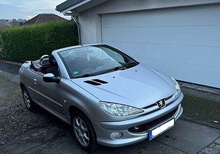 Peugeot 206 CC Inspektion Neu - wenig klm