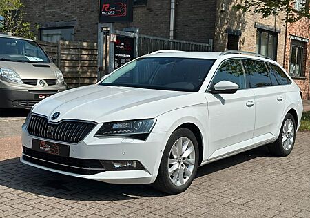 Skoda Superb Combi Style 4x4 1.4TSI - Xenon - Camera