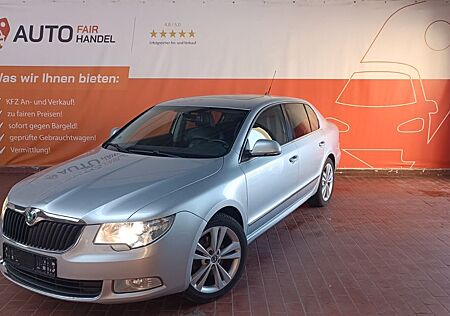 Skoda Superb Elegance*LEDER*NAVI*XENON*PDC*GLAS-D*ALUS