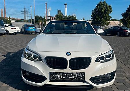 BMW 230 Baureihe 2 Cabrio i Sport Line