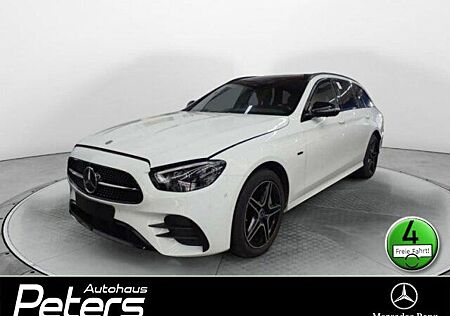 Mercedes-Benz E 300 T e AMG Night/Burmester 360/Multibeam/Pano