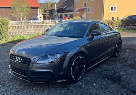 Audi TT Coupe 2.0 TFSI - Competition- S-Line