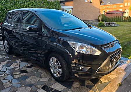 Ford Grand C-Max Klima PDC StartStop bluetooth