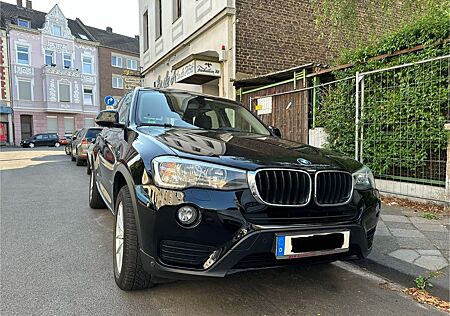 BMW X3 sDrive18d - Schalter,SHZ,AHK,Euro6,Facelift