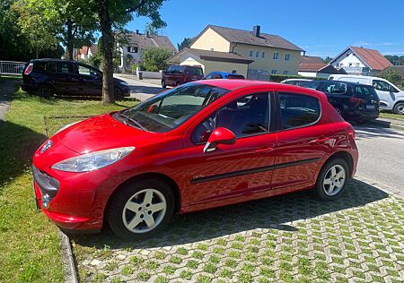 Peugeot 207 SW Filou 1.4 l Benzin * Klima * TÜV 26