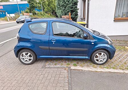 Toyota Aygo (X) Aygo (X) 1,0-l-VVT-i -