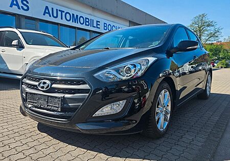 Hyundai i30 blue Trend