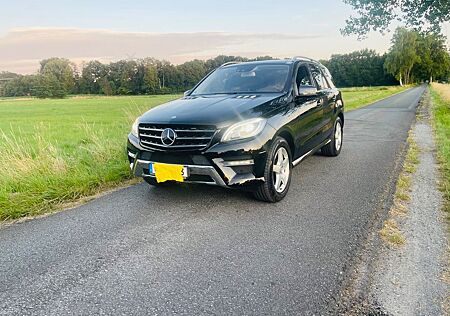 Mercedes-Benz ML 350 BlueTEC 4MATIC - Rentner Fahrzeug