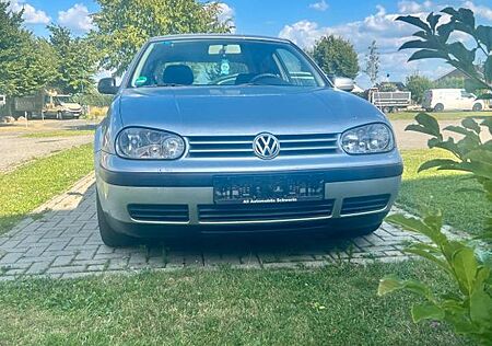 VW Golf Volkswagen 1.4 Trendline Trendline