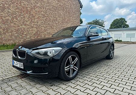 BMW 114i Sport Line Sport Line