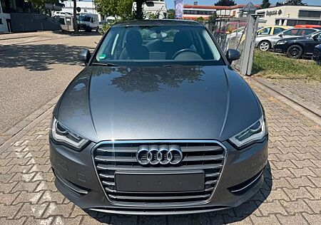 Audi A3 1.6 TDI ultra Attraction Sportback Attraction