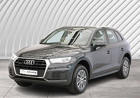 Audi Q5 40 TDI quattro basis AHK RFK NAVI Standh. LM