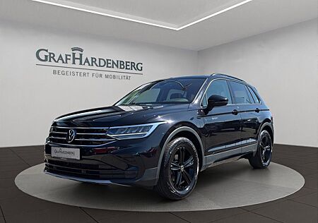 VW Tiguan Volkswagen 2.0 TDI DSG Urban Sport PANO ACC PDC