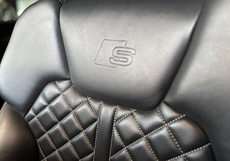 Audi Q5 55 TFSI e QUATTRO 3X S-LINE RS-SITZE RAUTE