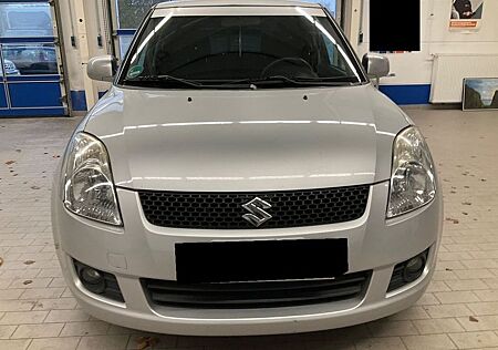 Suzuki Swift 1.5 Comfort Automatik