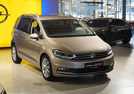 VW Touran Volkswagen Highl ~Massage~ACC~140Kw~Standhz~LED~Kam~