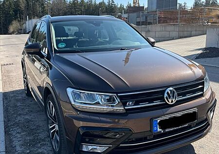 VW Tiguan Volkswagen VWTiguan R-Line 1.4 TSI ACT BMT 4MOTION HIGHLINE