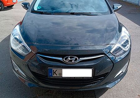 Hyundai i40 cw 1.7 CRDi 100kW Automatik