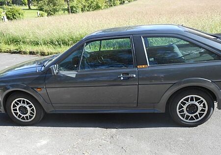 VW Scirocco Volkswagen 1.HAND SCHECKHEFT TOP ZUSTAND