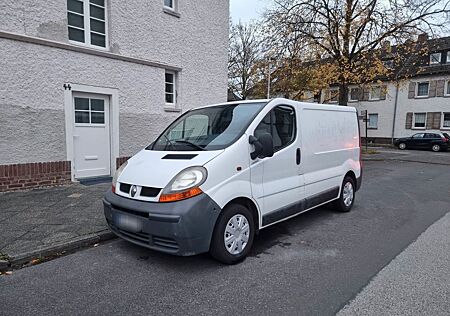 Renault Trafic 1.9 dCi Diesel | Kastenwagen | TÜ