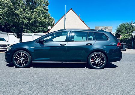 VW Golf Volkswagen 2.0 TDI BMT GTD Variant GTD