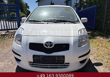 Toyota Yaris 1,3-l-VVT-i Sol