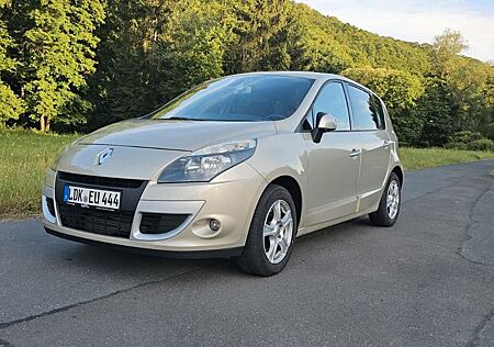 Renault Grand Scenic Megane Scenic III 1.9 TDI/AHK/TEMPO