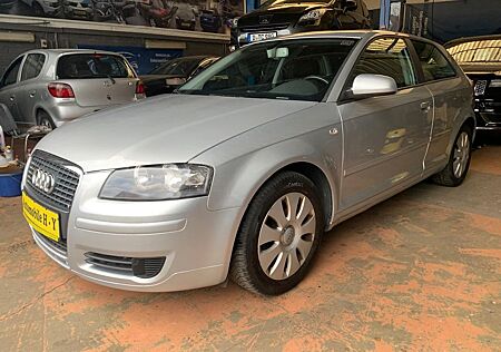 Audi A3 1.6 Attraction LPG