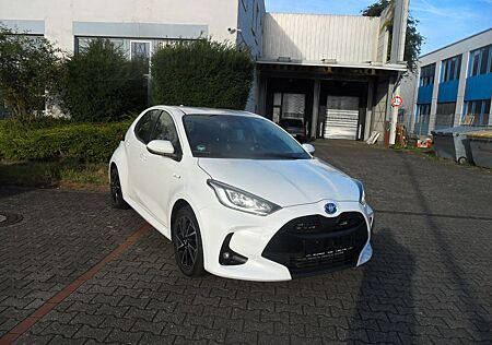 Toyota Yaris Hybrid 1.5 Club*Aut*Klima*Navi*Alu*1Hand