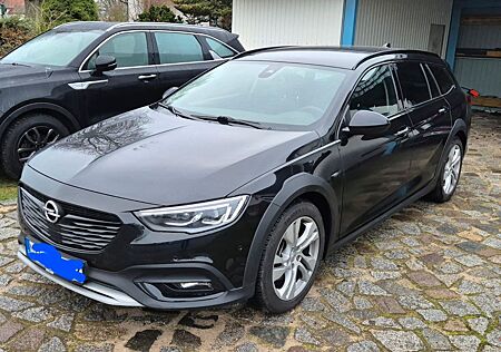 Opel Insignia Country Tourer Insignia CT 2.0 BiTurbo Diesel CT Exclusive ...