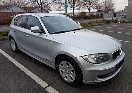 BMW 116i , 12/2009, 130 Tkm, 5 Türer, super zustand