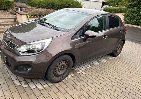 Kia Rio 1.4 Spirit Spirit