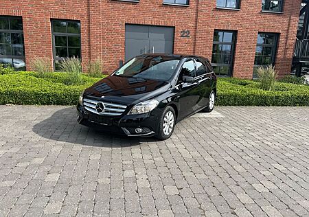 Mercedes-Benz B 180 CDI BlueEFFICIENCY -
