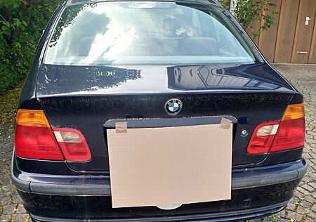 BMW 320d -