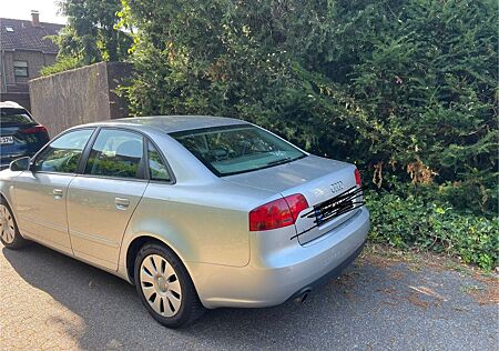 Audi A4 2.0 multitronic -