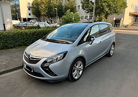 Opel Zafira Tourer 2.0 CDTI, Full, 7 sitze