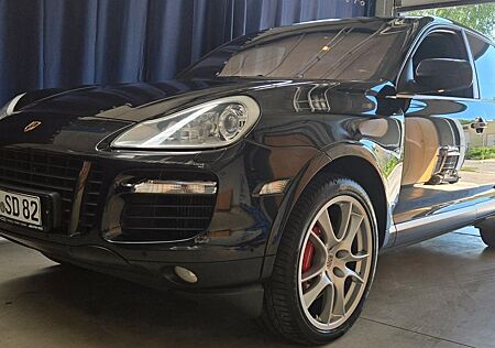 Porsche Cayenne Turbo GTS V8 Neu Motor MY09 Turbo
