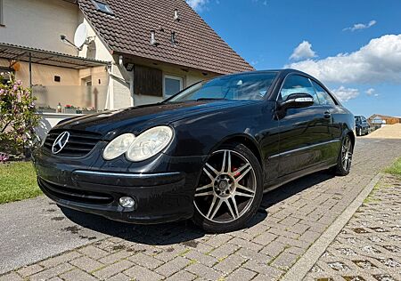 Mercedes-Benz CLK 320 AVANTGARDE Avantgarde