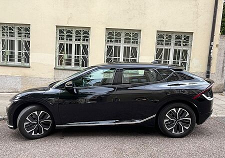 Kia EV6 77,4 kWh 239 kW, AWD, sehr gute Ausstattung