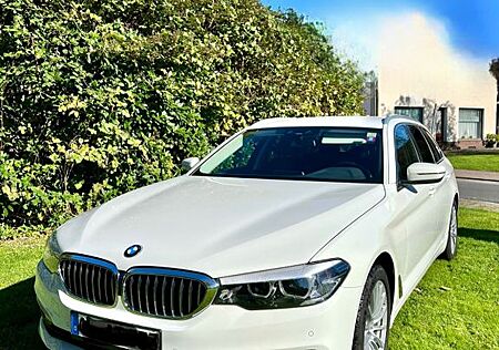 BMW 520d Touring A -