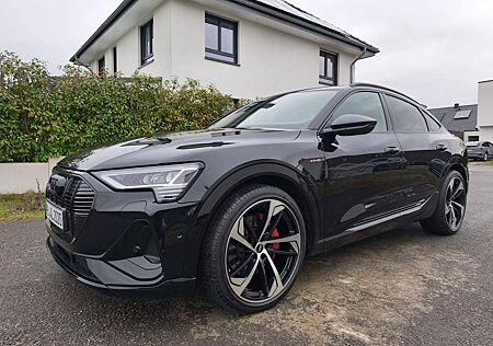 Audi e-tron 55 quattro S line S line