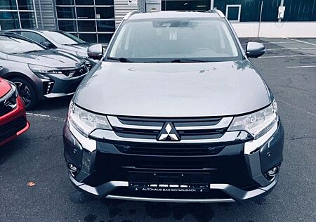 Mitsubishi Outlander PHEV Top 4WD